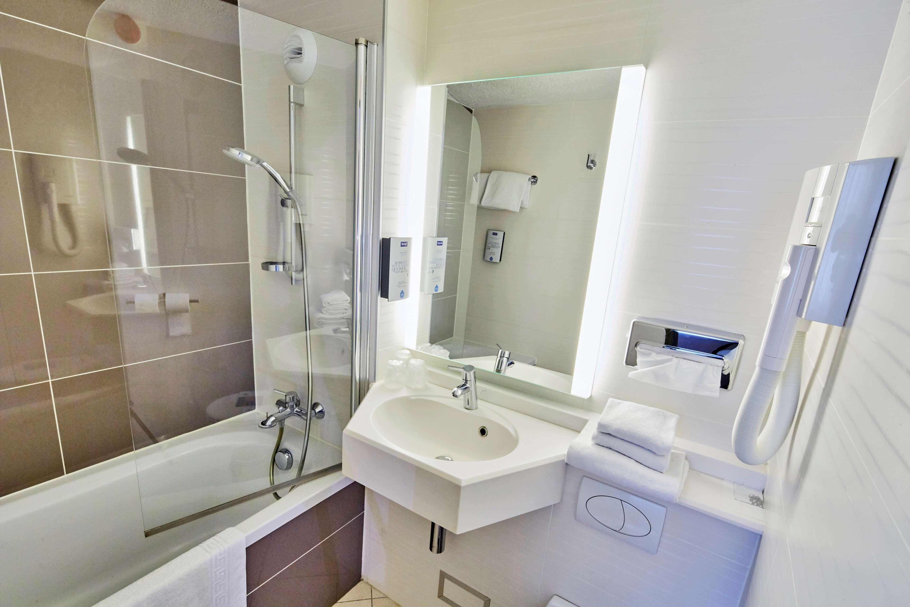 Kyriad Hotel Nevers Centre Kültér fotó